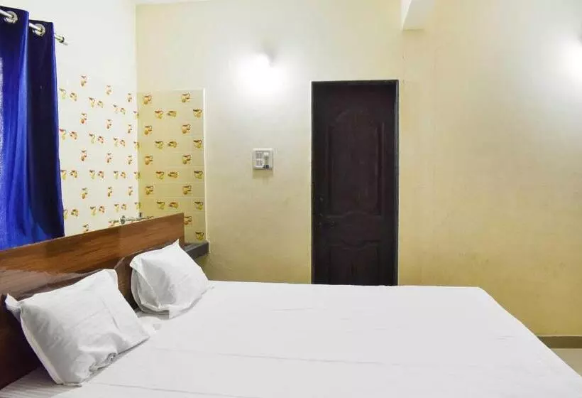 Hotelli Flagship Sai Lodge