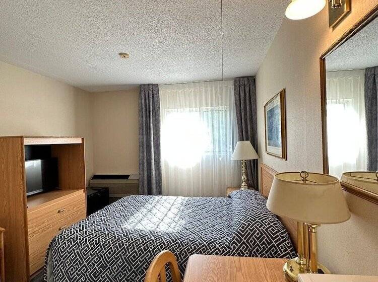 בית מלון כפרי Red Dog Inn