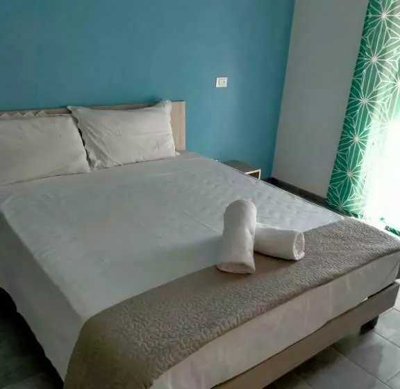 پانسیون Casa Vella Apartment