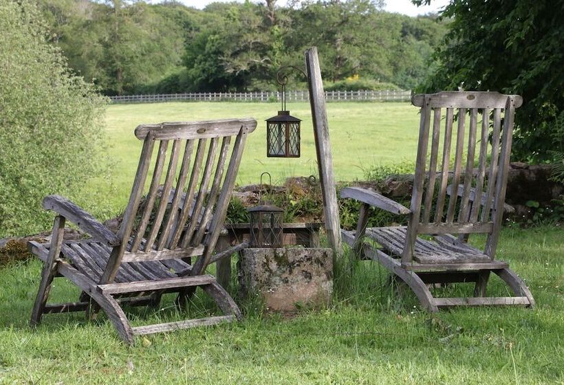 צימר Château De Montautre