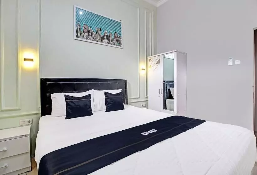 Hotelli Capital O 92250 Hall & Guesthouse Kowapi Syariah