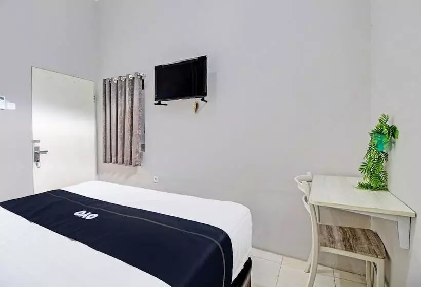 Hotelli Capital O 92250 Hall & Guesthouse Kowapi Syariah