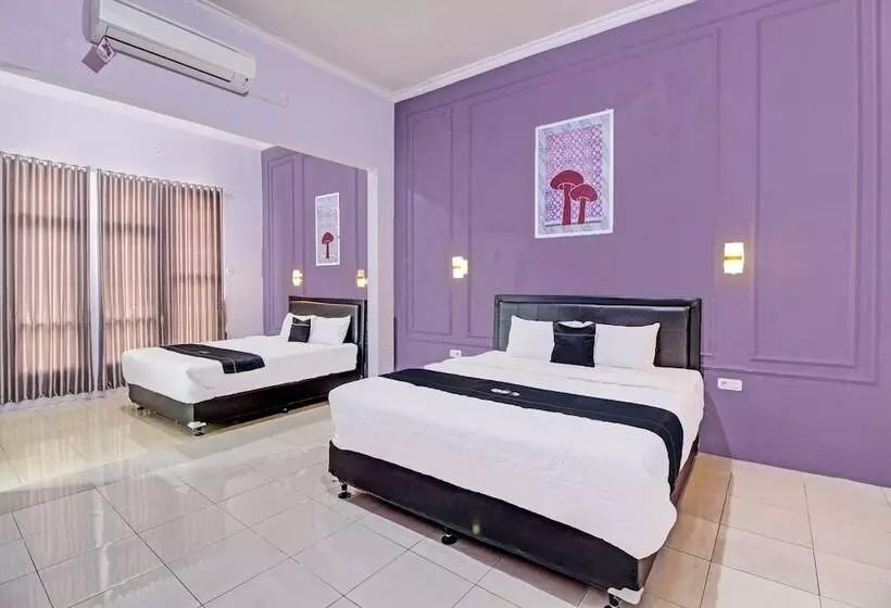 Hotelli Capital O 92250 Hall & Guesthouse Kowapi Syariah