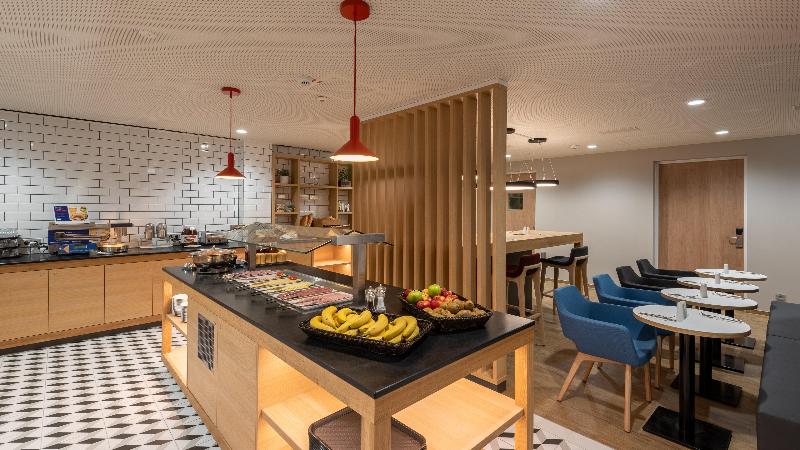 호텔 Holiday Inn Express   Hamburg South A7 As42, An Ihg