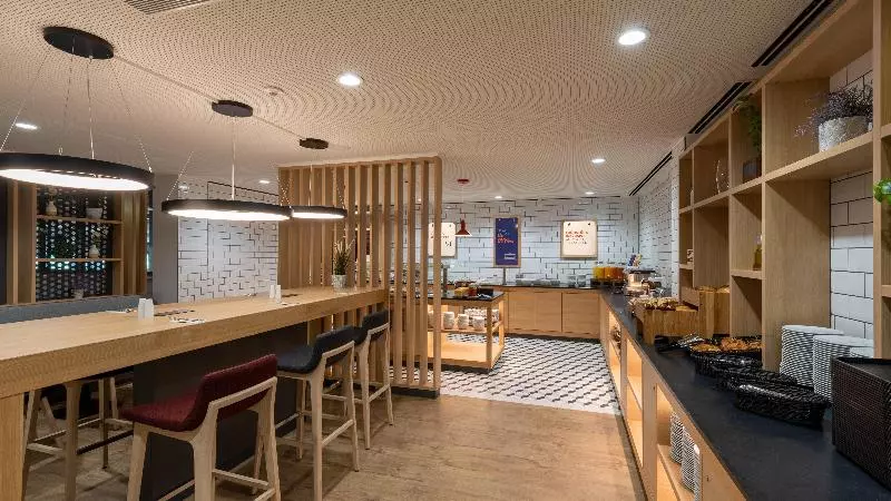 Hotelli Holiday Inn Express   Hamburg South A7 As42, An Ihg