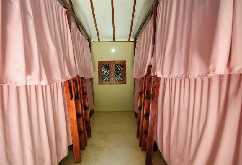 ホテル Makai Beach Hostel