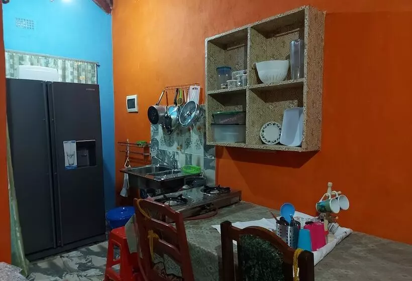 پانسیون Naisi Spur