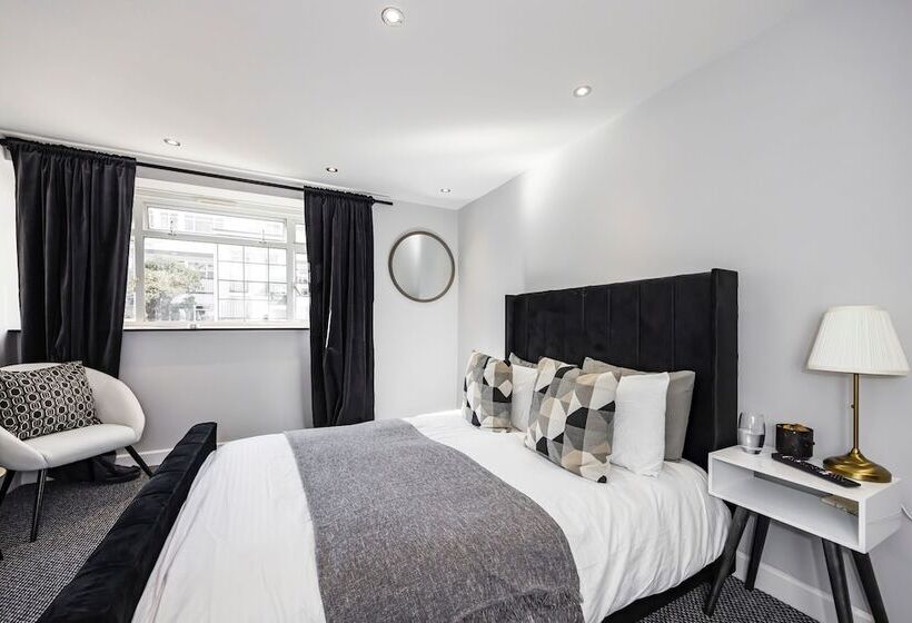 پانسیون Victoria Hub