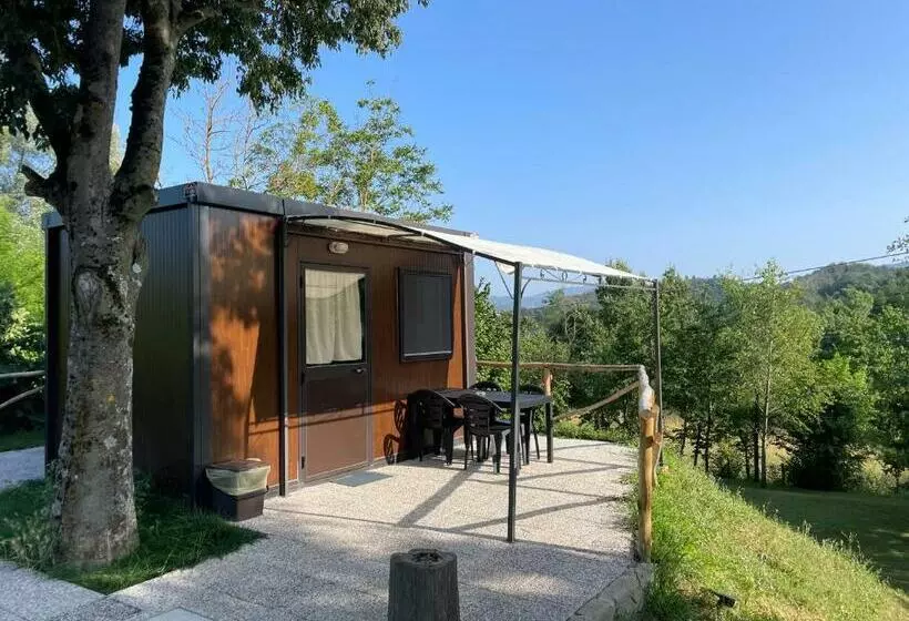 Retkeilymaja I Falchi Pellegrini   Bungalow E Tenda