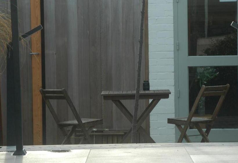 تختخواب و صبحانه Twinkeling Lights