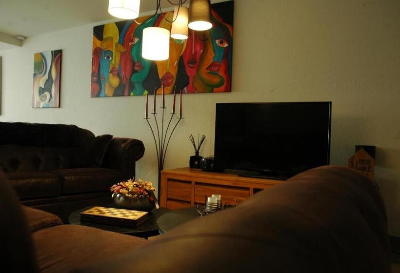 تختخواب و صبحانه Twinkeling Lights