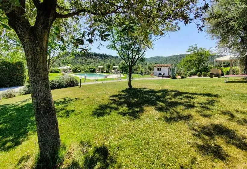 Hotelli Agriturismo Baia Degli Ulivi