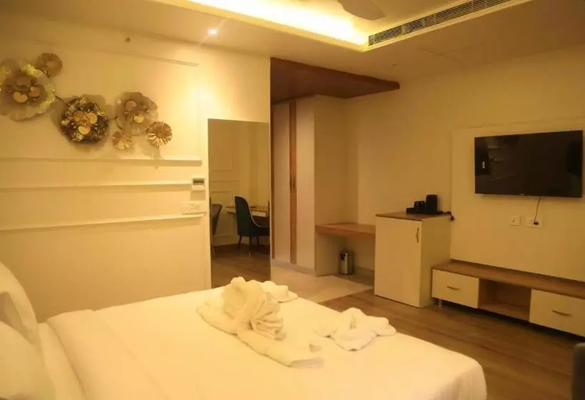 ホテル Tivoli Cititel