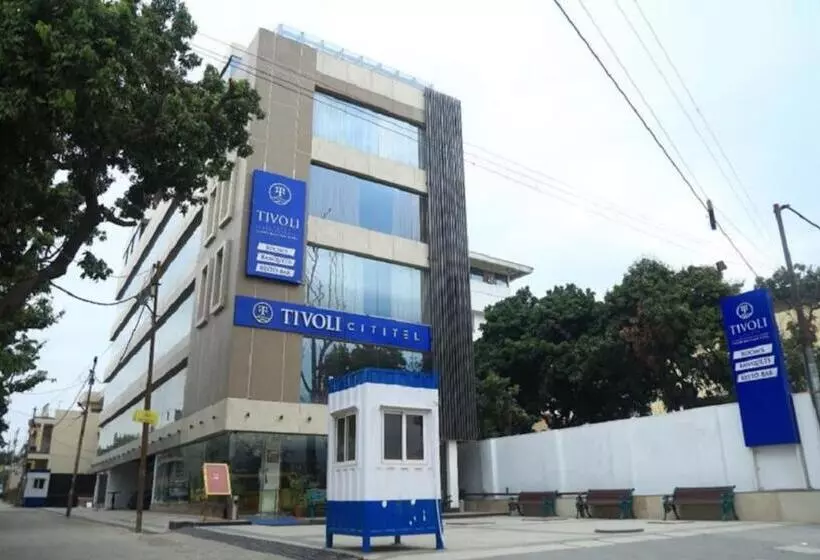 ホテル Tivoli Cititel