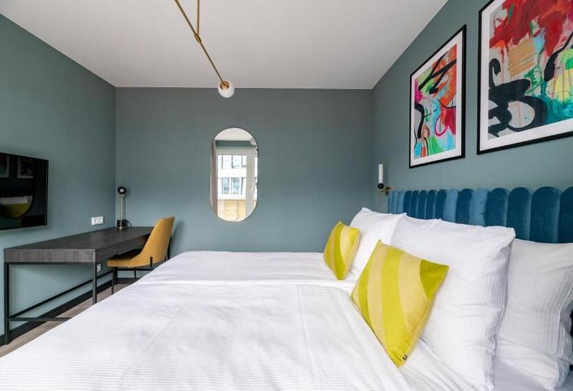 Numa L Saga Apartments