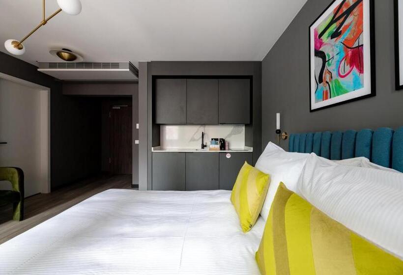 Numa L Saga Apartments