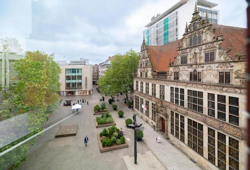 Numa L Saga Apartments