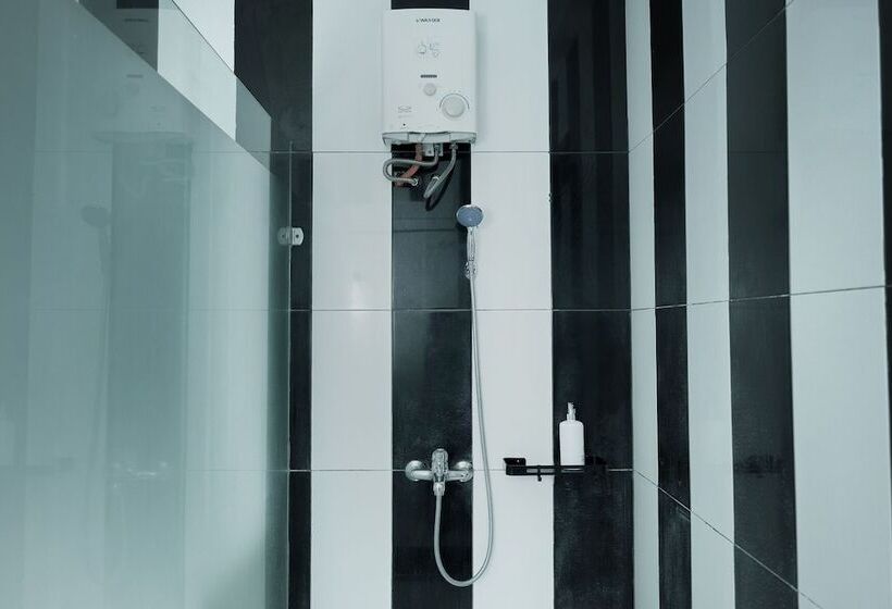 هاستل Snooze Malang