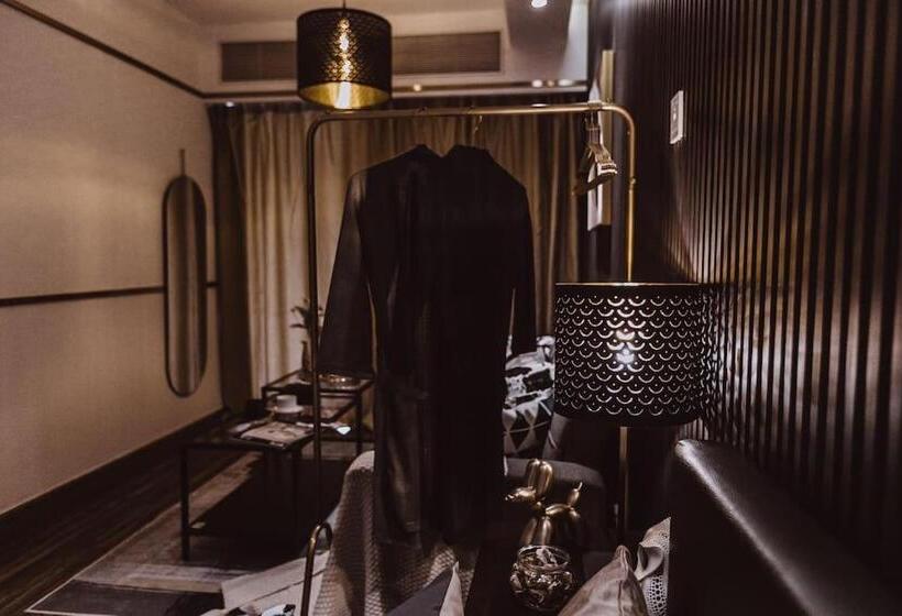 Wesu Light Luxury Apartment Shenzhen Nanshan Science Park Branch