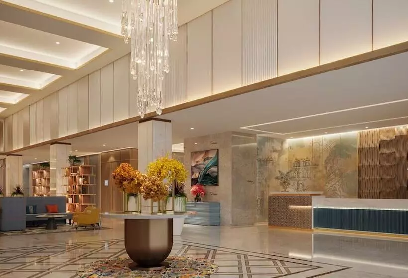 ホテル Holiday Inn Lucknow Airport, An Ihg