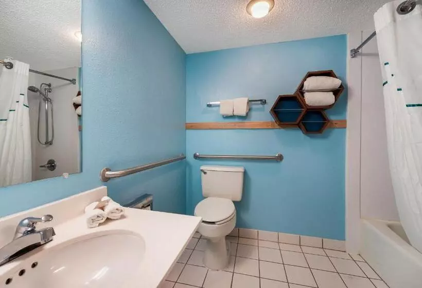 Hotelli Hometowne Studios By Red Roof Painted Post