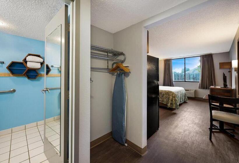 Hotel Hometowne Studios By Red Roof Painted Post