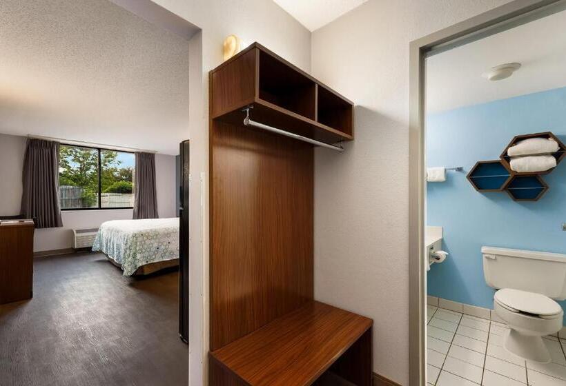 Hotel Hometowne Studios By Red Roof Painted Post