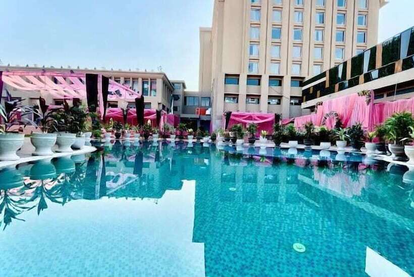 호텔 The Mars Resorts