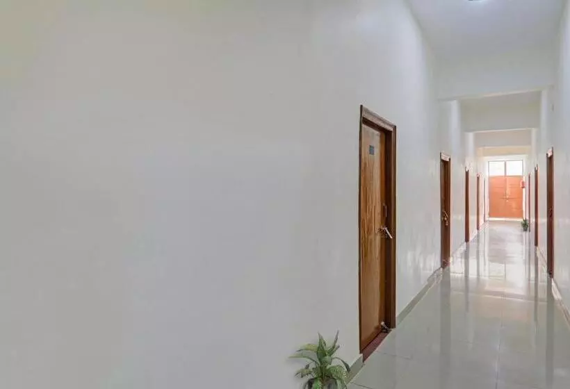 Hotelli Flagship Vrindavan Resort