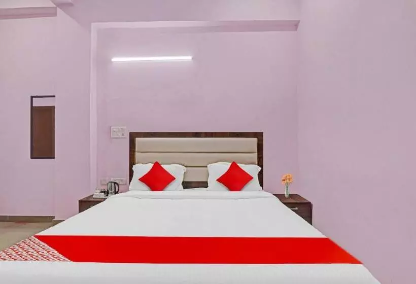 Hotelli Flagship Vrindavan Resort