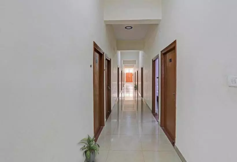 Hotelli Flagship Vrindavan Resort
