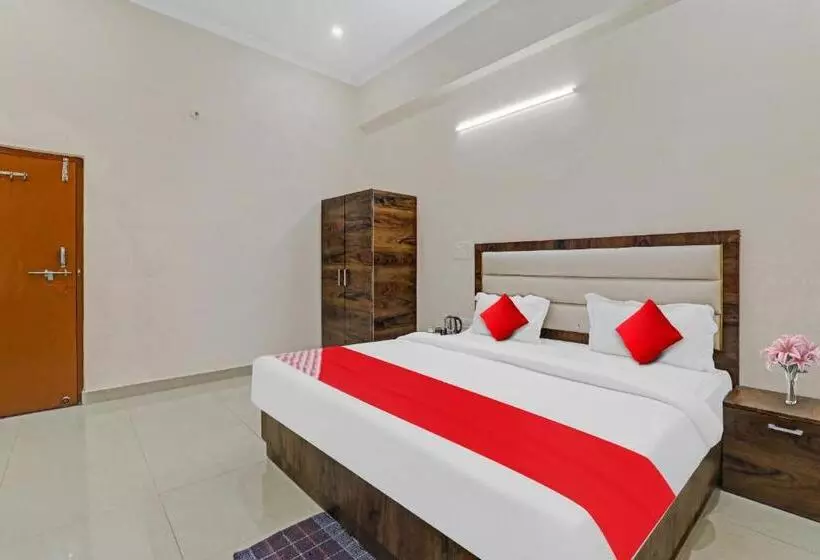 Hotelli Flagship Vrindavan Resort