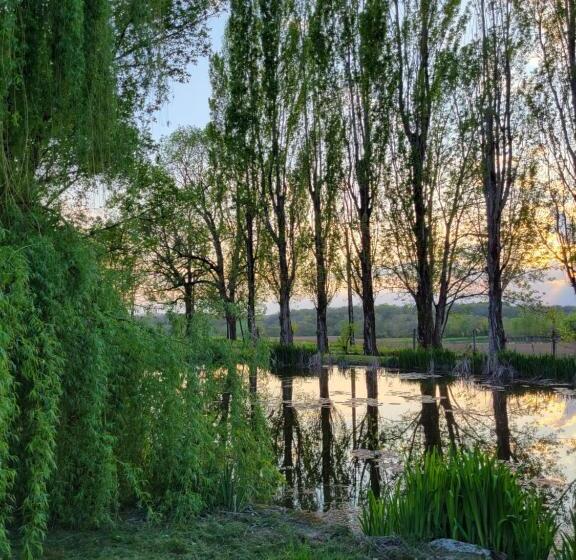 Пансион Chambre D Hôtes Le Flacon De La Verrouille