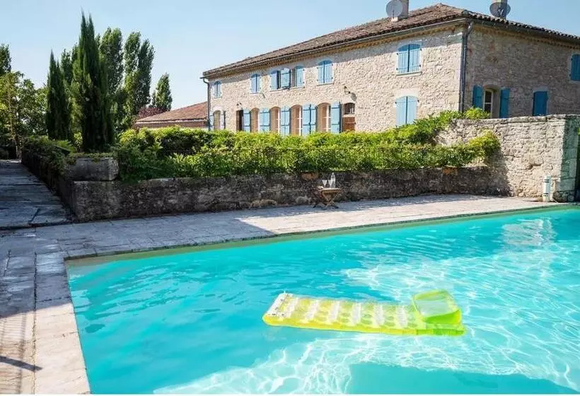 Majatalo Chambre D Hôtes Le Flacon De La Verrouille