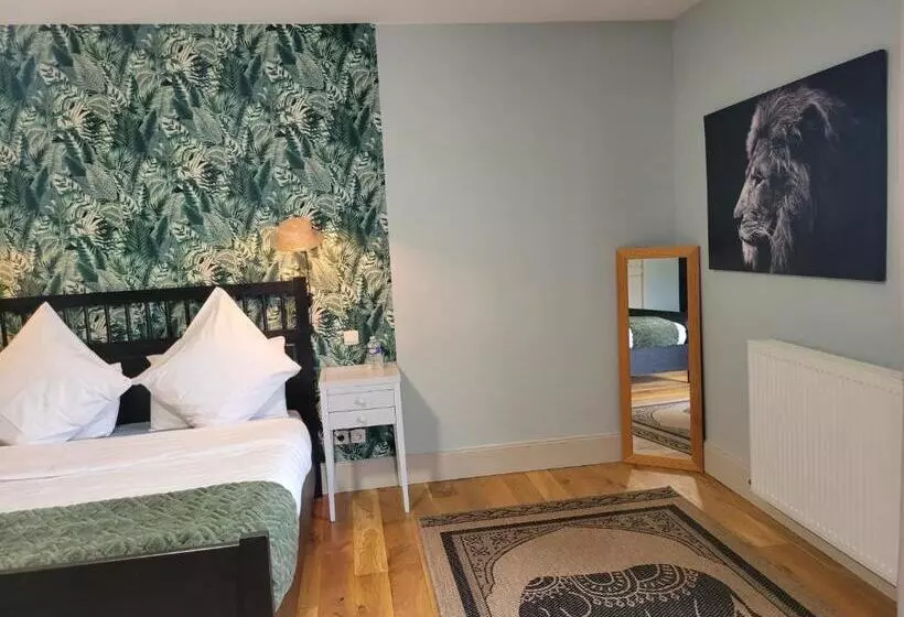 Majatalo Chambre D Hôtes Le Flacon De La Verrouille