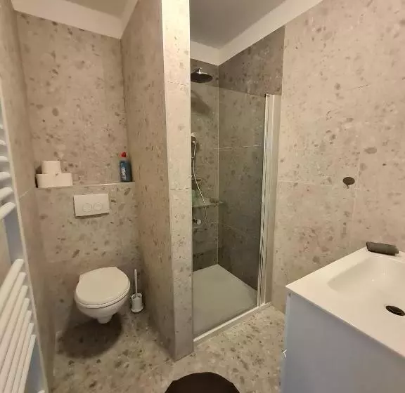 Majatalo Apartmenthaus Am Park