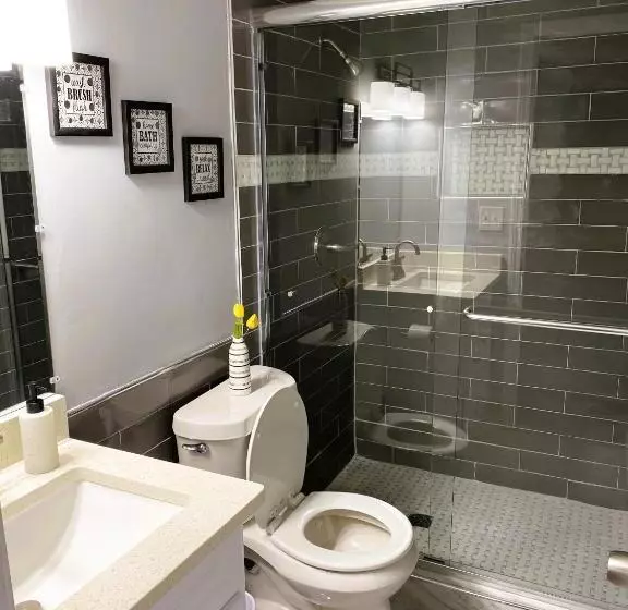 Aamiaismajoitus (B&B) Columbia Chrome