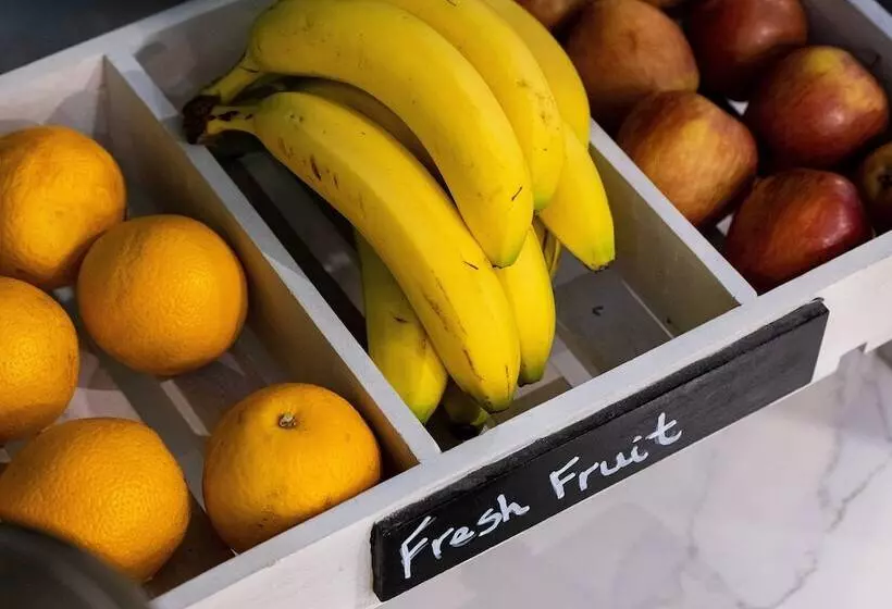 ホテル Mistral St Julian S, Affiliated By Meliá