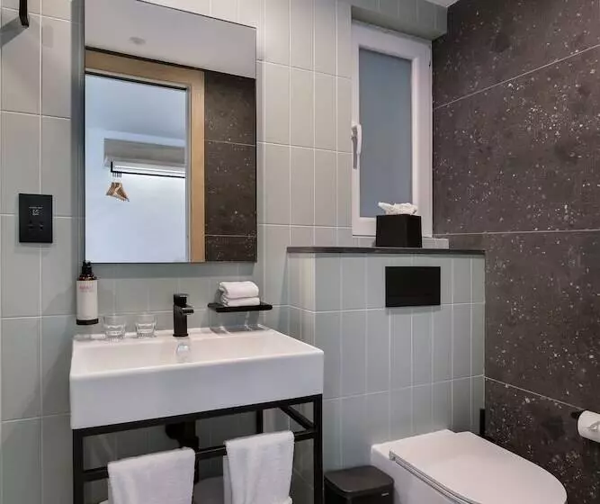 ホテル Mistral St Julian S, Affiliated By Meliá