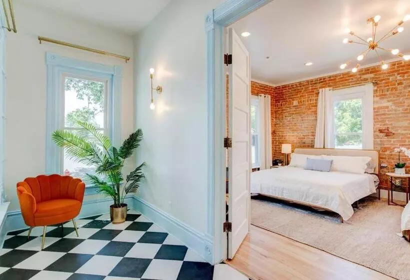 ホテル Suite 1 Historic Art City Inn