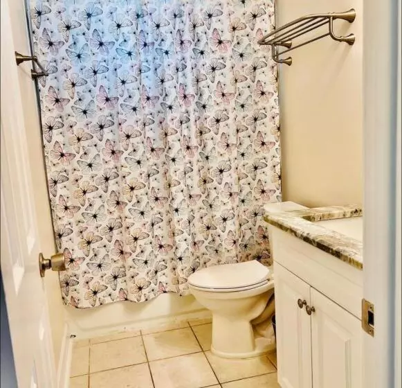 ペンション Cheerful Home With Two Bedrooms