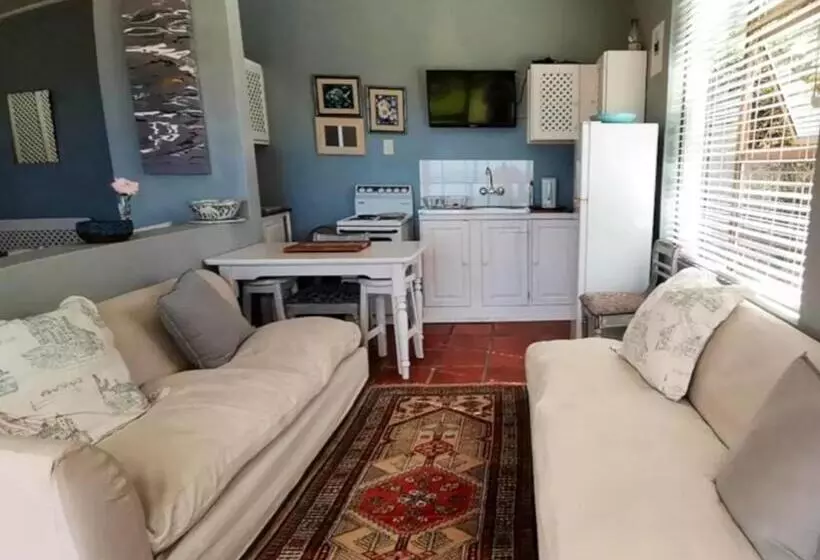 Majatalo Schafli Manor Wild Coast