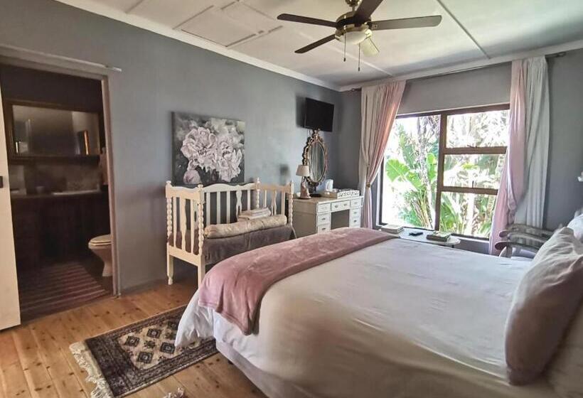 פנסיון Schafli Manor Wild Coast