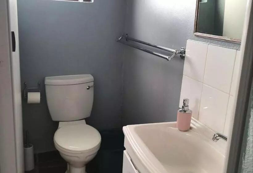 Majatalo Schafli Manor Wild Coast