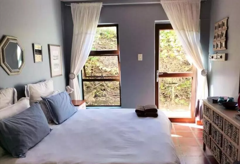 Majatalo Schafli Manor Wild Coast