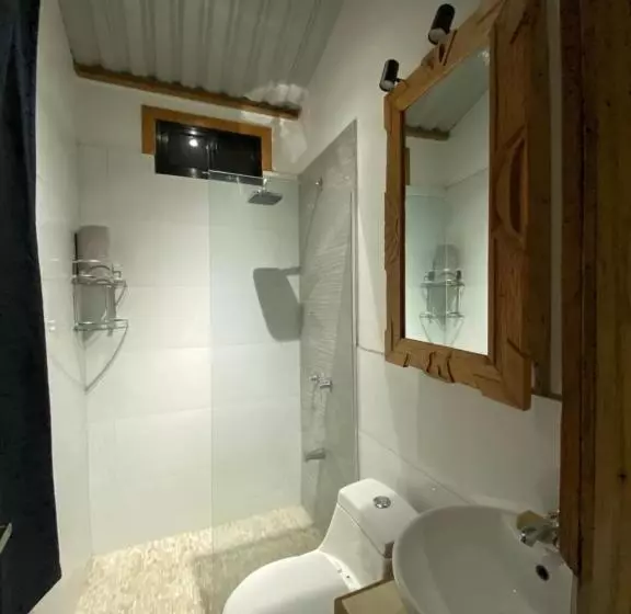 استراحتگاه Dragonfly Beachfront Villas Adult Only