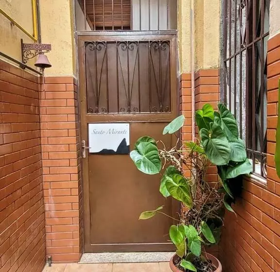 Santo Mirante Hostel