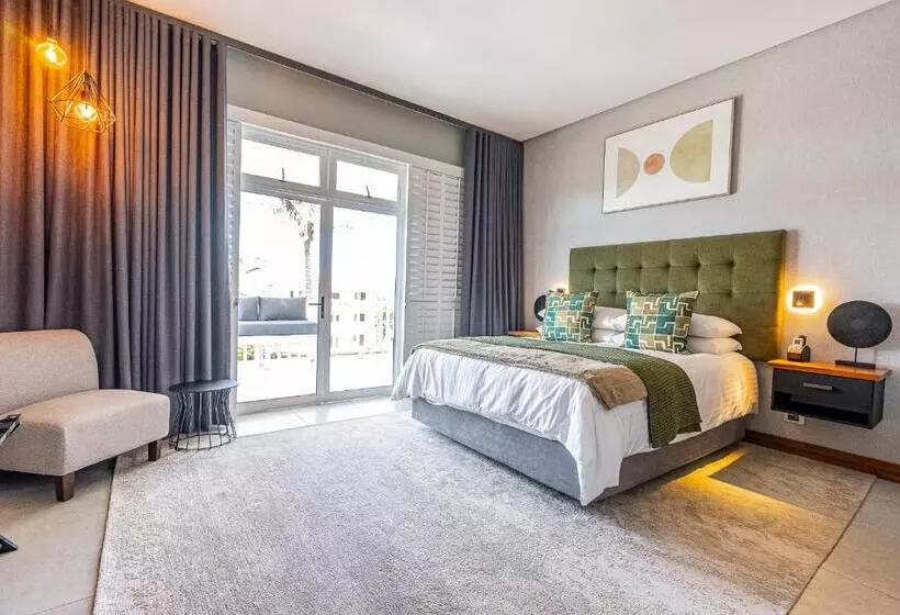 Beach Wood Boutique Hotel & Resort