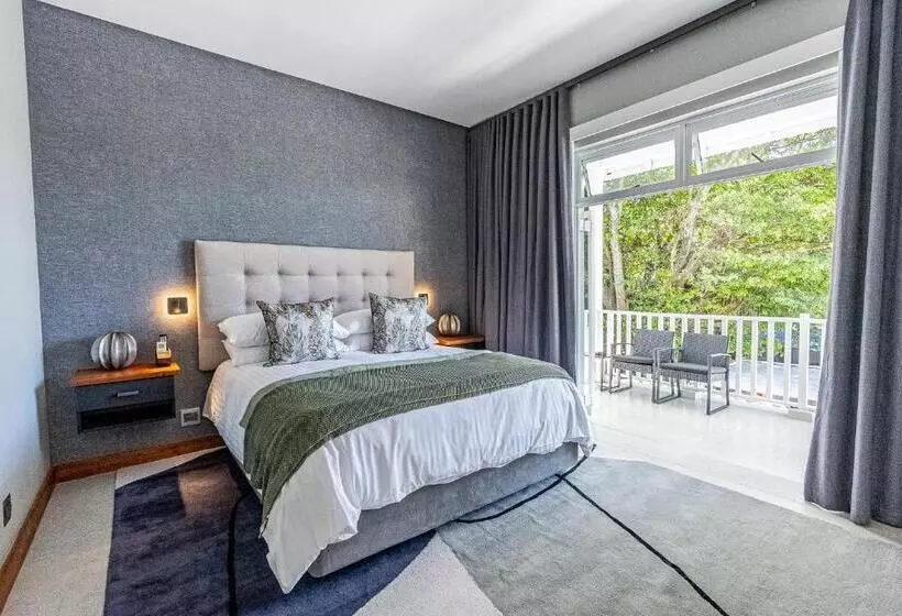 Beach Wood Boutique Hotel & Resort