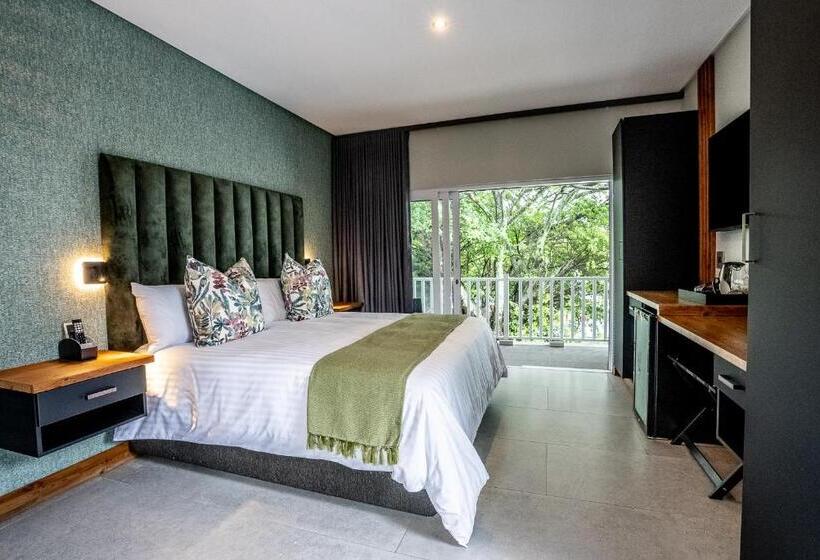 Beach Wood Boutique Hotel & Resort